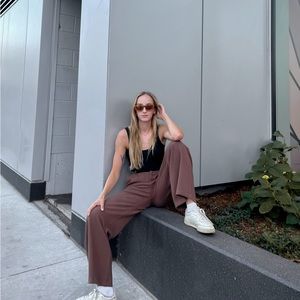 Meet your Posher, Rainee